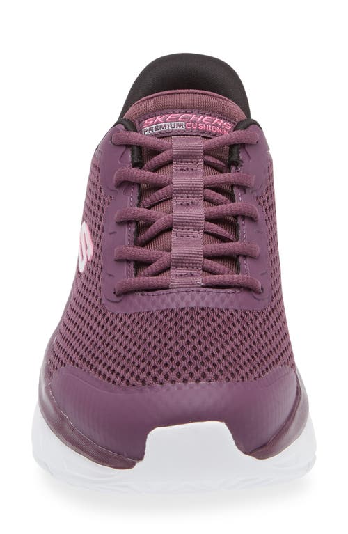 Skechers D'lux Ultra Swift-fit Sneaker In Plum