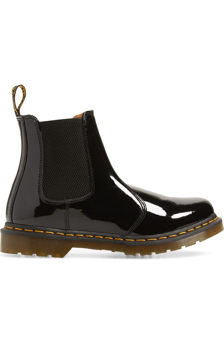 Dr. Martens 2976 Chelsea Boot, Alternate, color,