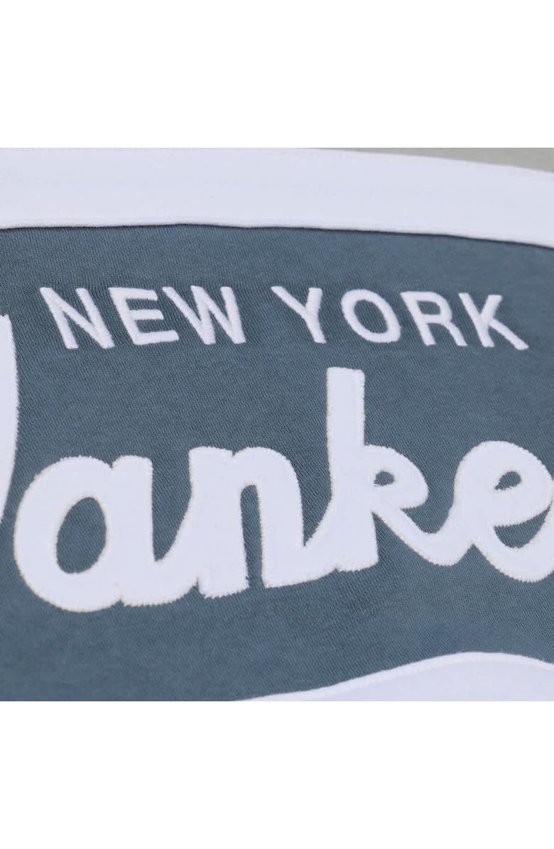 Mitchell & Ness Men's Mitchell & Ness  Gray New York Yankees Cooperstown Collection Thunderstorm Head Coach Hoodie, Alternate, color, Gray