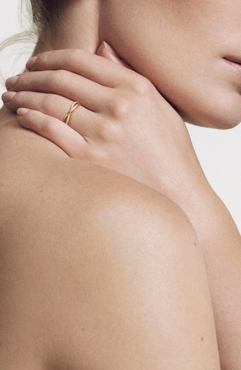 David Yurman DY Lanai Band Ring in 18K Yellow Gold with Pavé Diamonds, Alternate, color, Gold