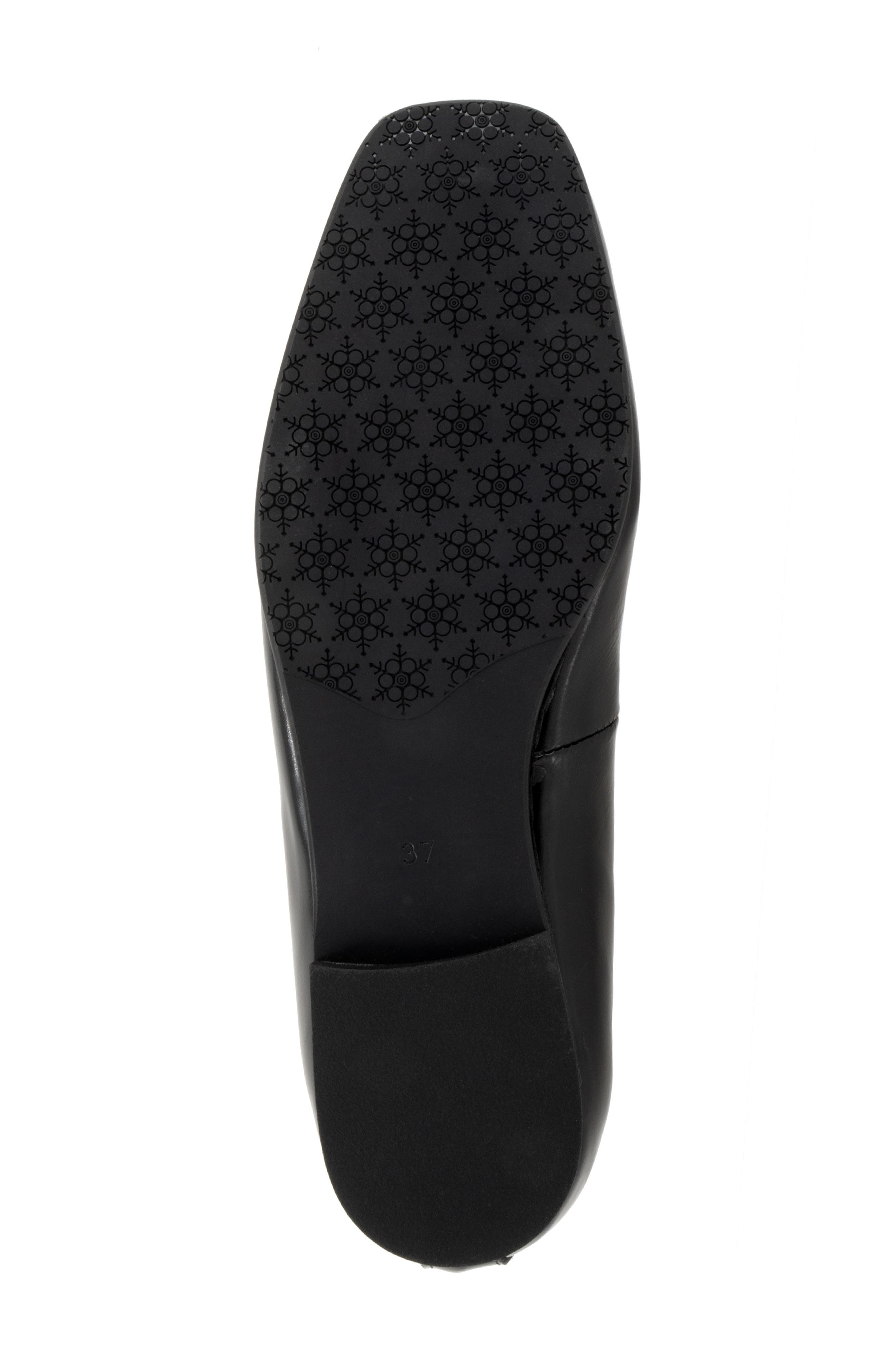 Bueno Elizabeth Flat, Alternate, color, Black Patent
