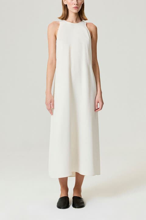 Flowy Sleeveless Maxi Dress