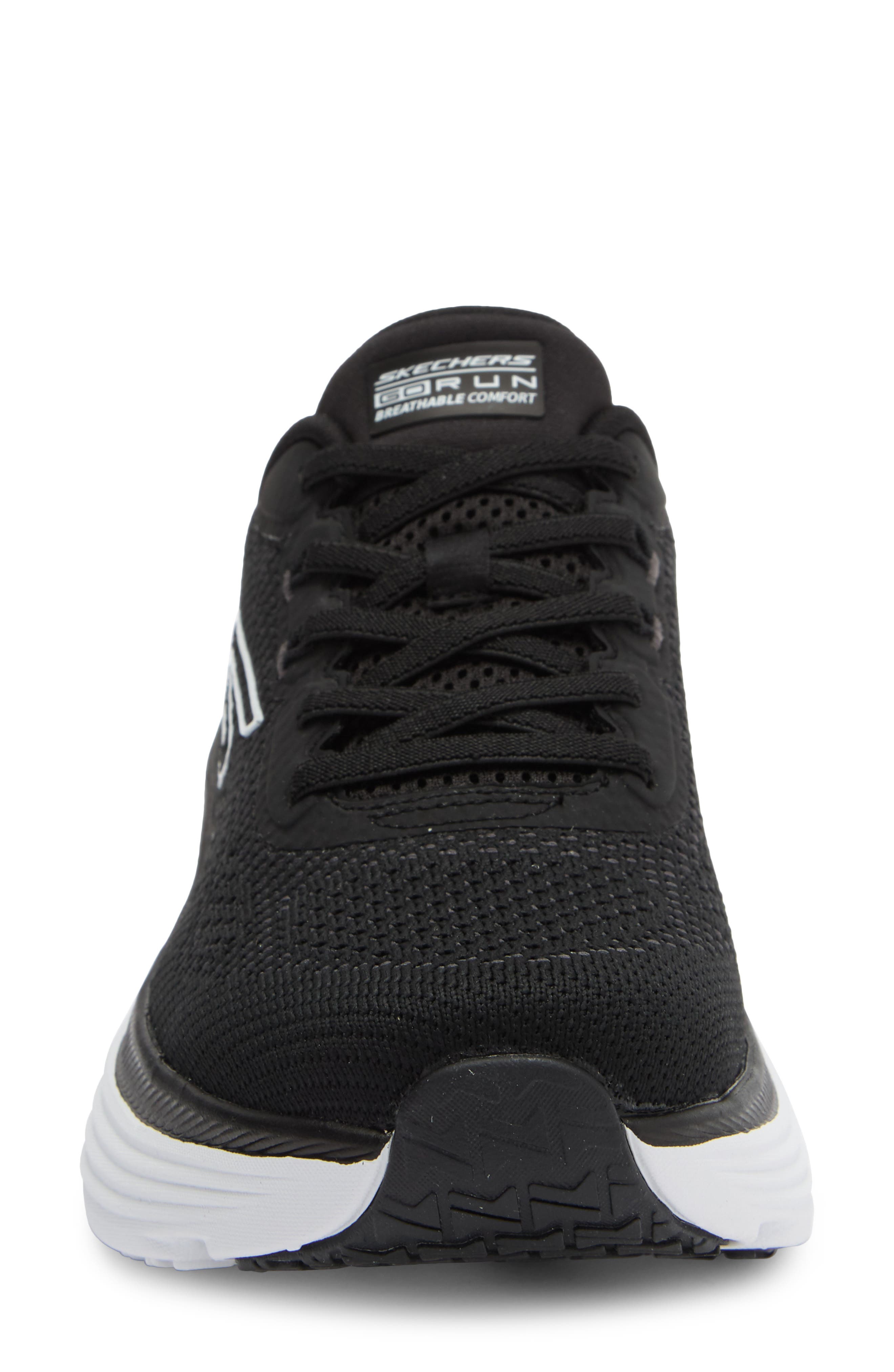 SKECHERS Swift-Fit Max Cushioning Endeavour Sneaker, Alternate, color, Black/ White