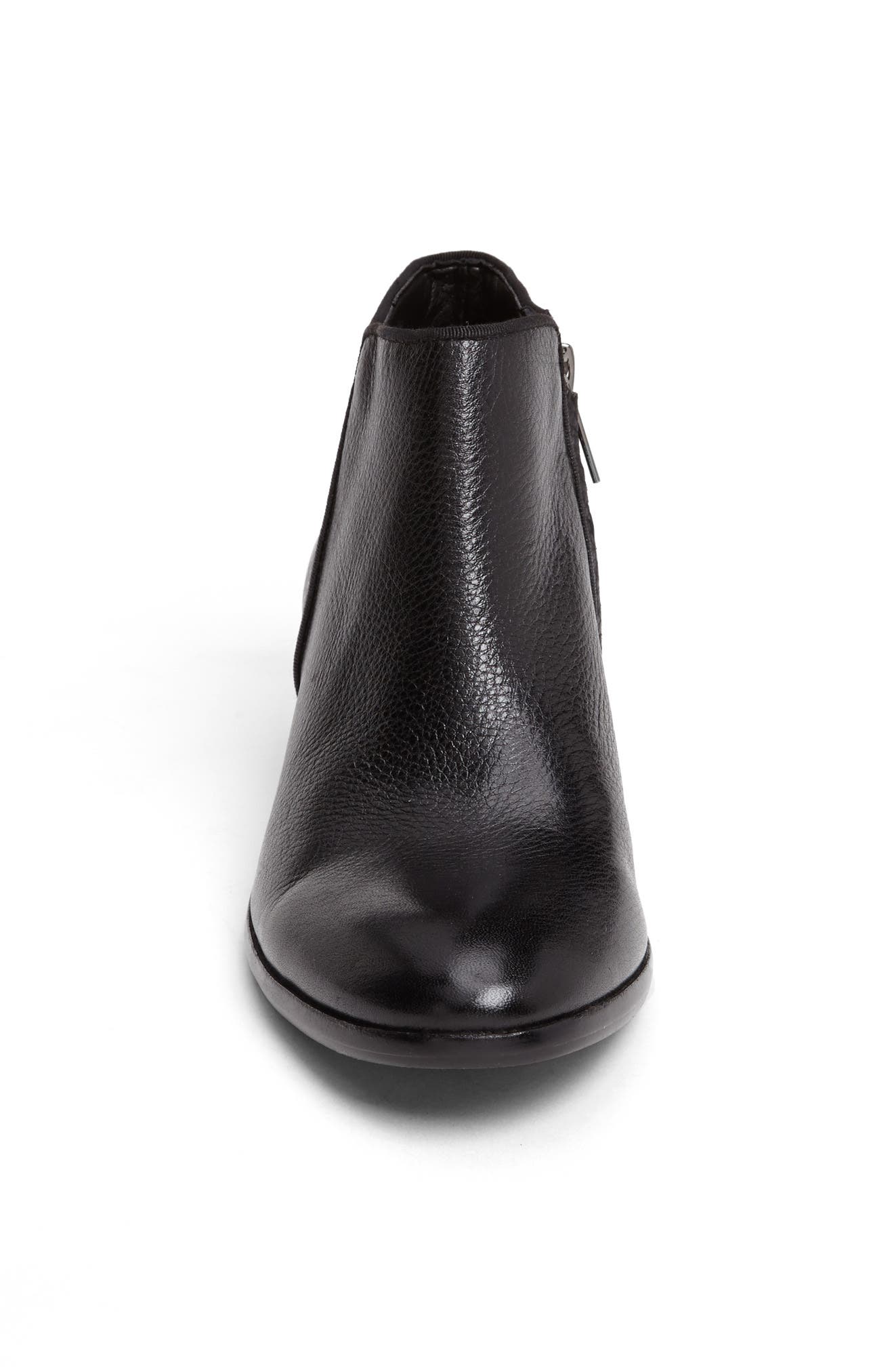 'Petty' Chelsea Boot, Alternate, color, BLACK LEATHER