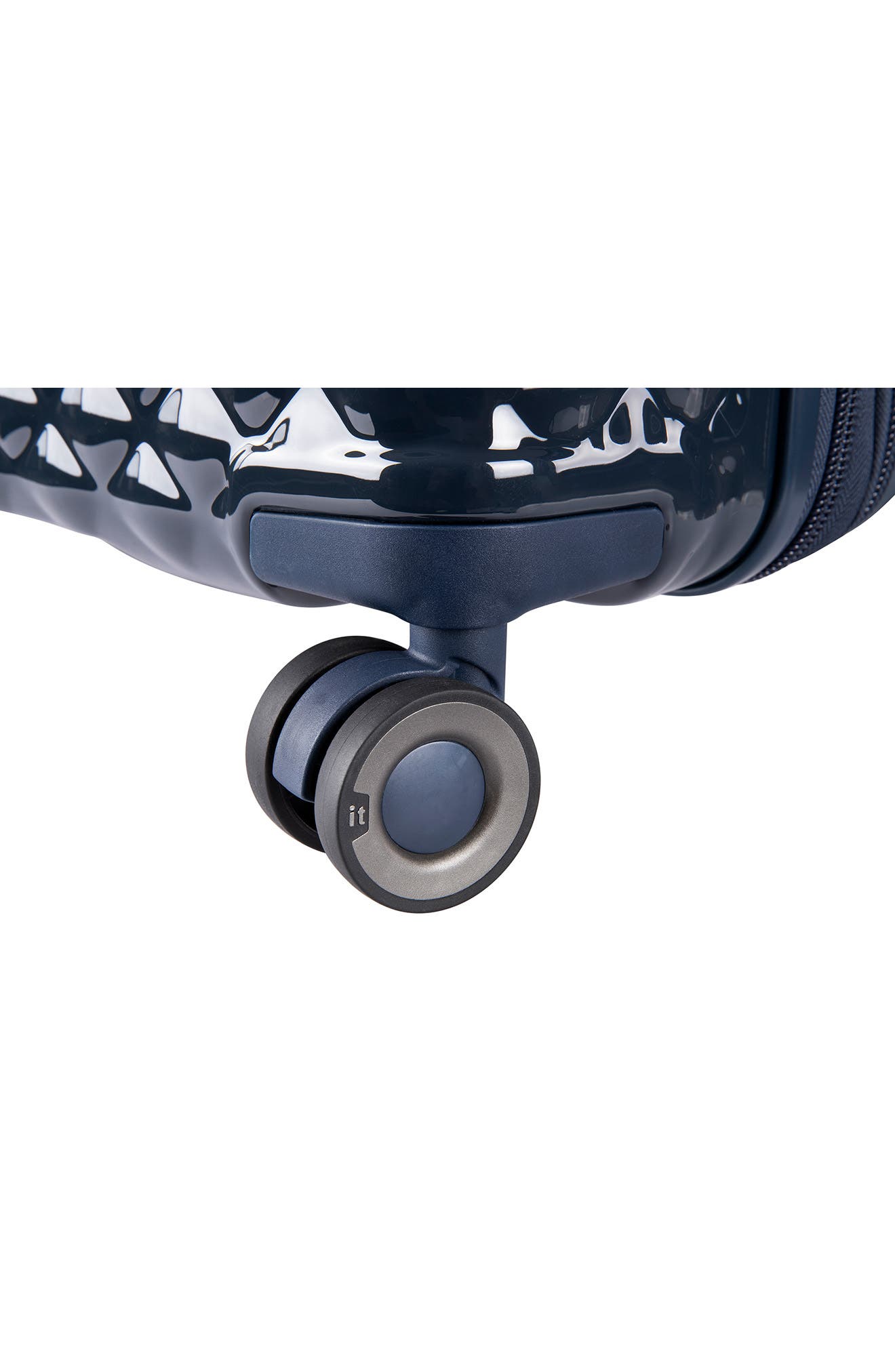 IT LUGGAGE Glitzy 21-Inch Spinner Carry-On, Alternate, color, Blueberry