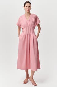 Exquise Amaud Short Sleeve V Neck Midi Dress