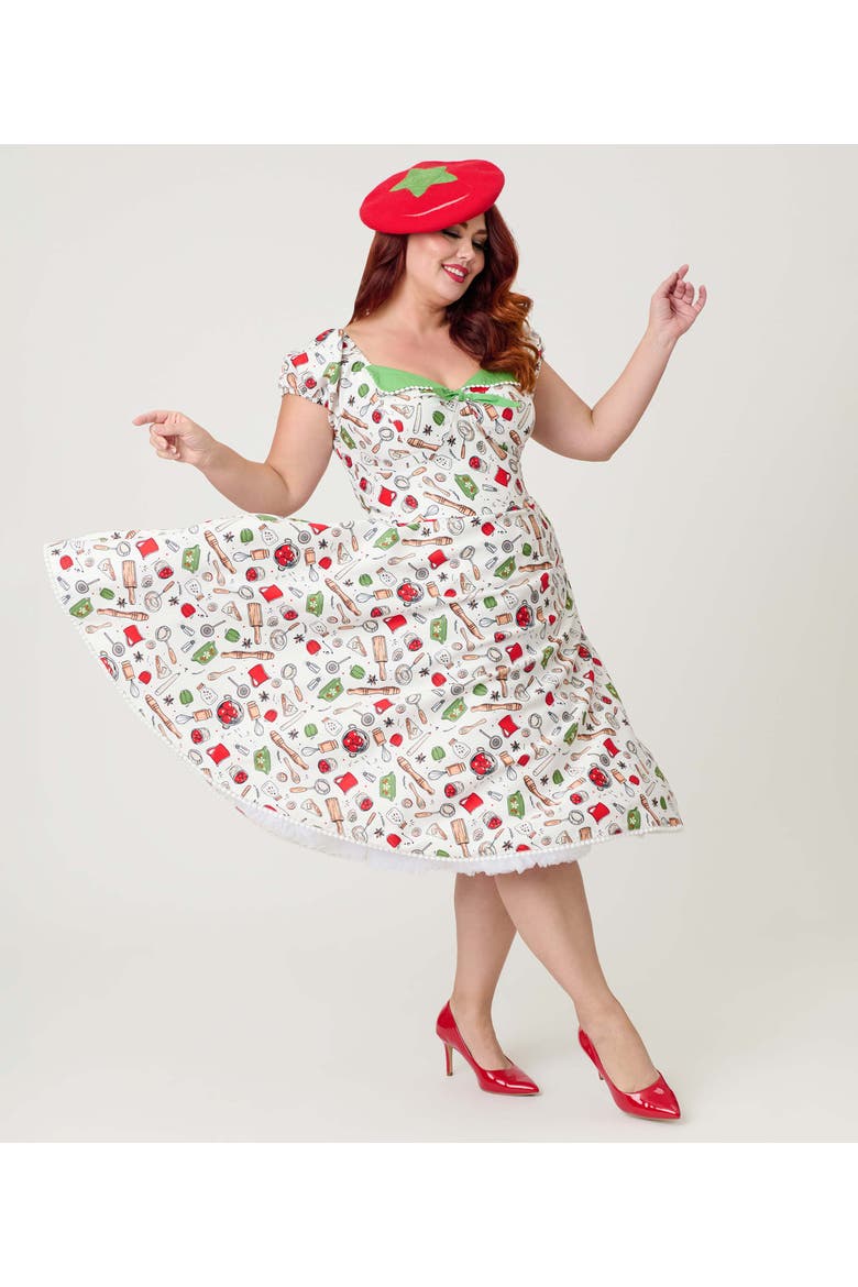 Plus Size 1950s Sweetheart Swing Dress, Alternate, color, White W/ Kitchen Print