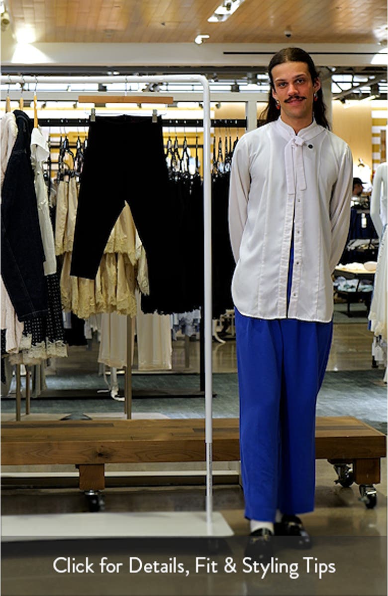 Neoprene Capri Leggings, sales video thumbnail