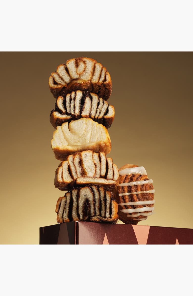 Lovery Bonsela Cinnamon Rolls, 20 Holiday Cookies Individually Wrapped, Alternate, color, NO COLOR