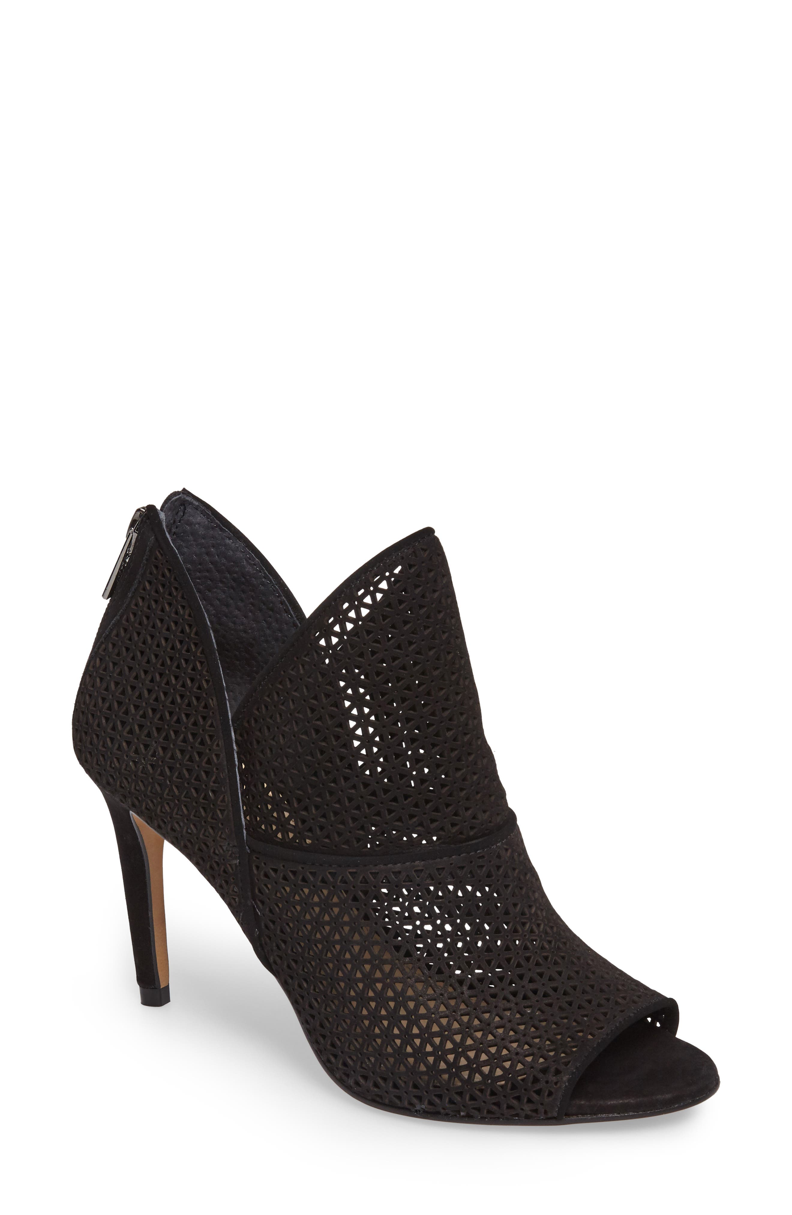 Vince Camuto Vatena Bootie, Main, color, 
