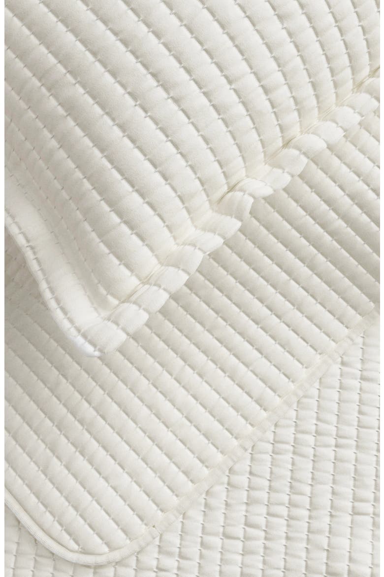 Channel Stitch Quilt Set, Alternate, color, WHISPER WHITE
