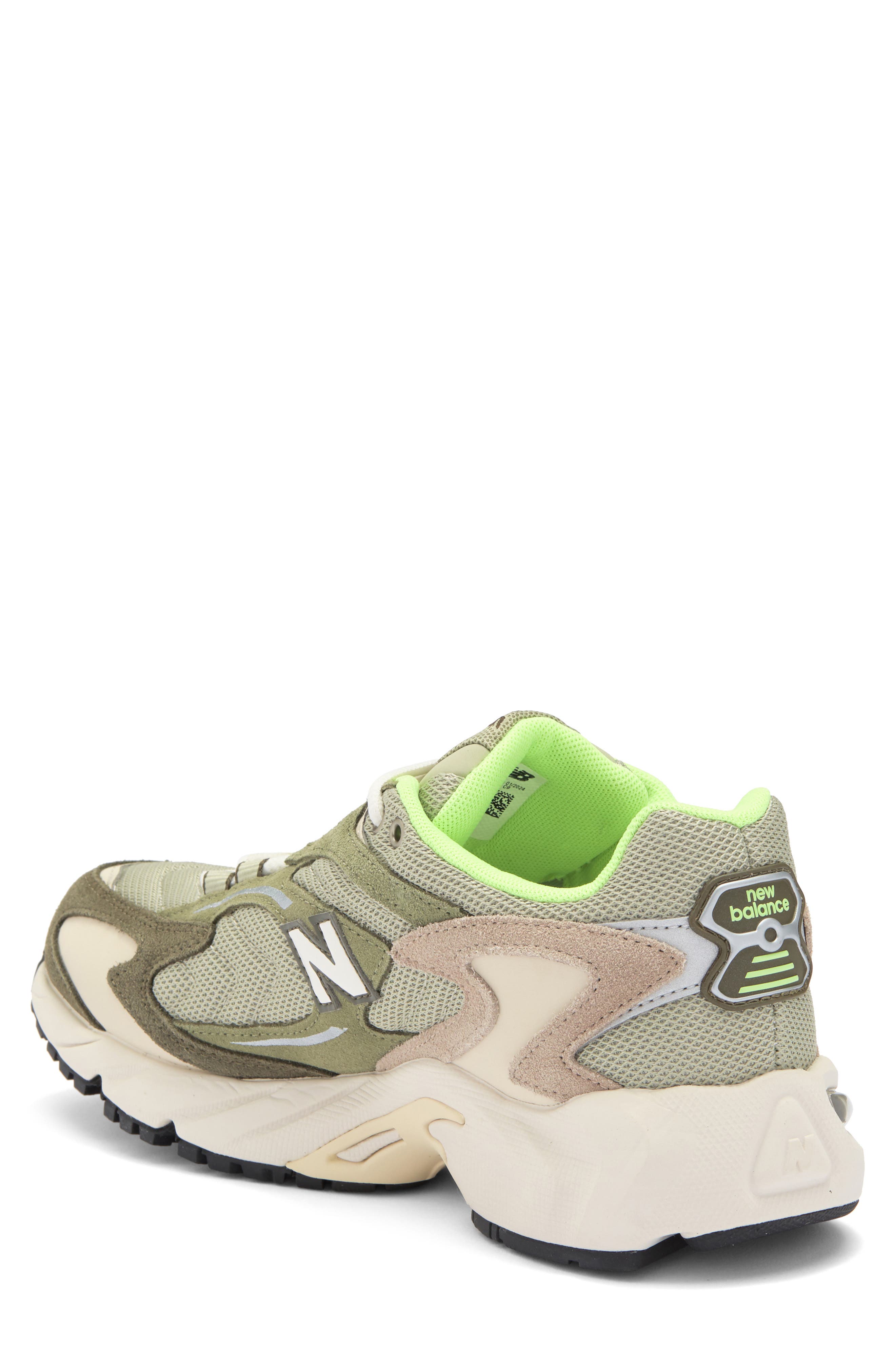New Balance 725 Sneaker, Alternate, color, 