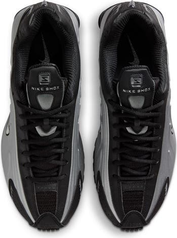 靴 Nike Shox R4 Black llic Silver 28.5 Nike Shox R4 Sneaker (Men) | Nordstrom