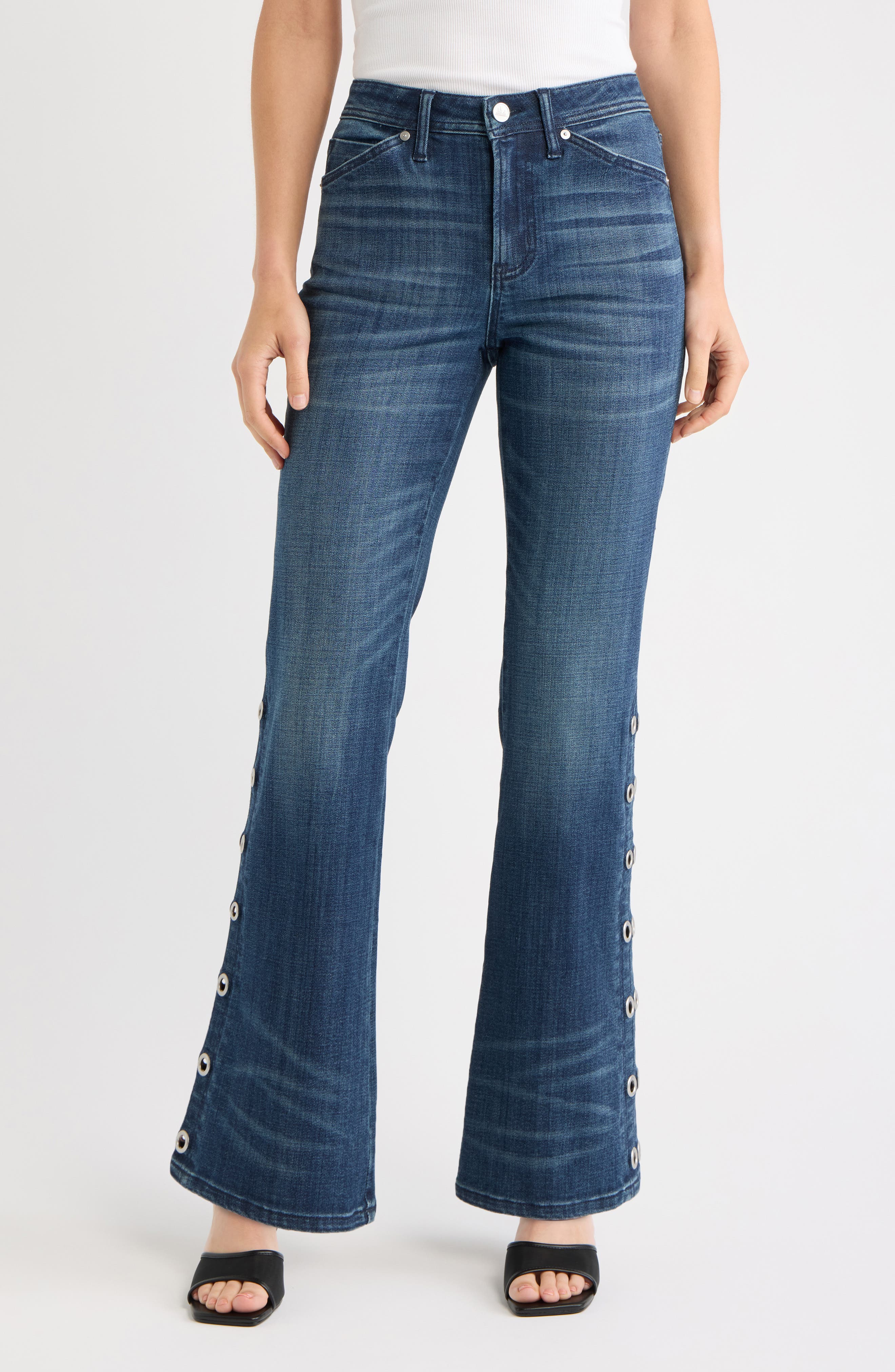 selected MEDIUM INDIGO