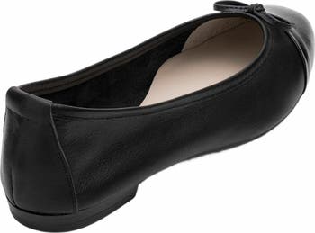 Rayne Cap Toe Leather Ballet Flats