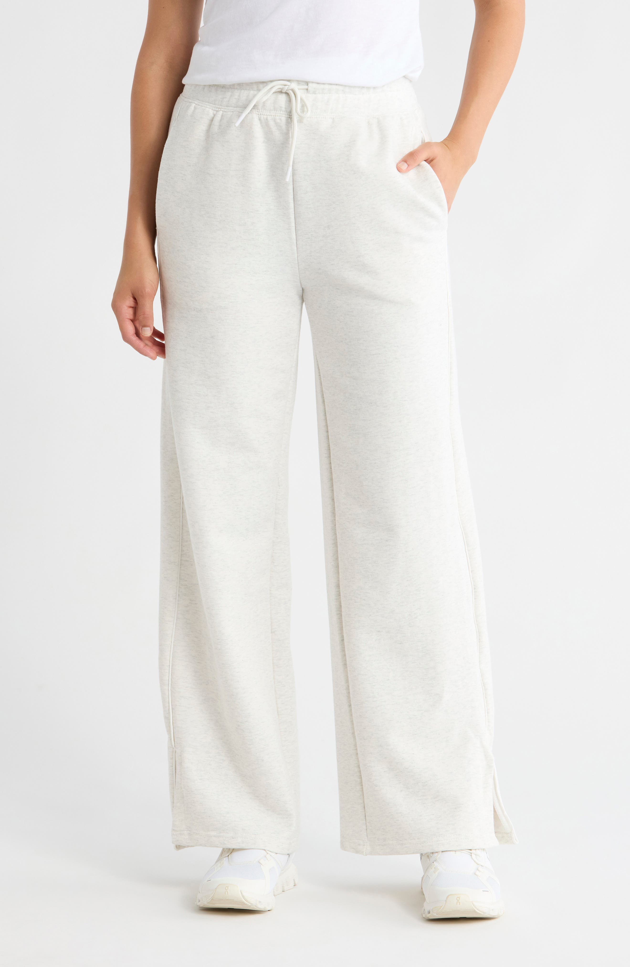 YOGALICIOUS Cloud Plush Finish Line Pants