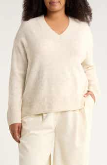 Vince Camuto Colorblock V-Neck Sweater