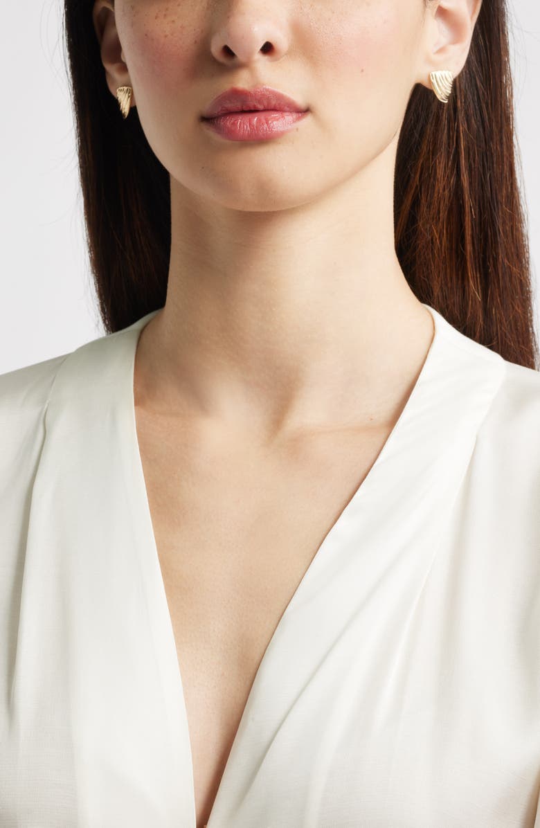 Nordstrom Textured Stud Earrings, Alternate, color, Gold