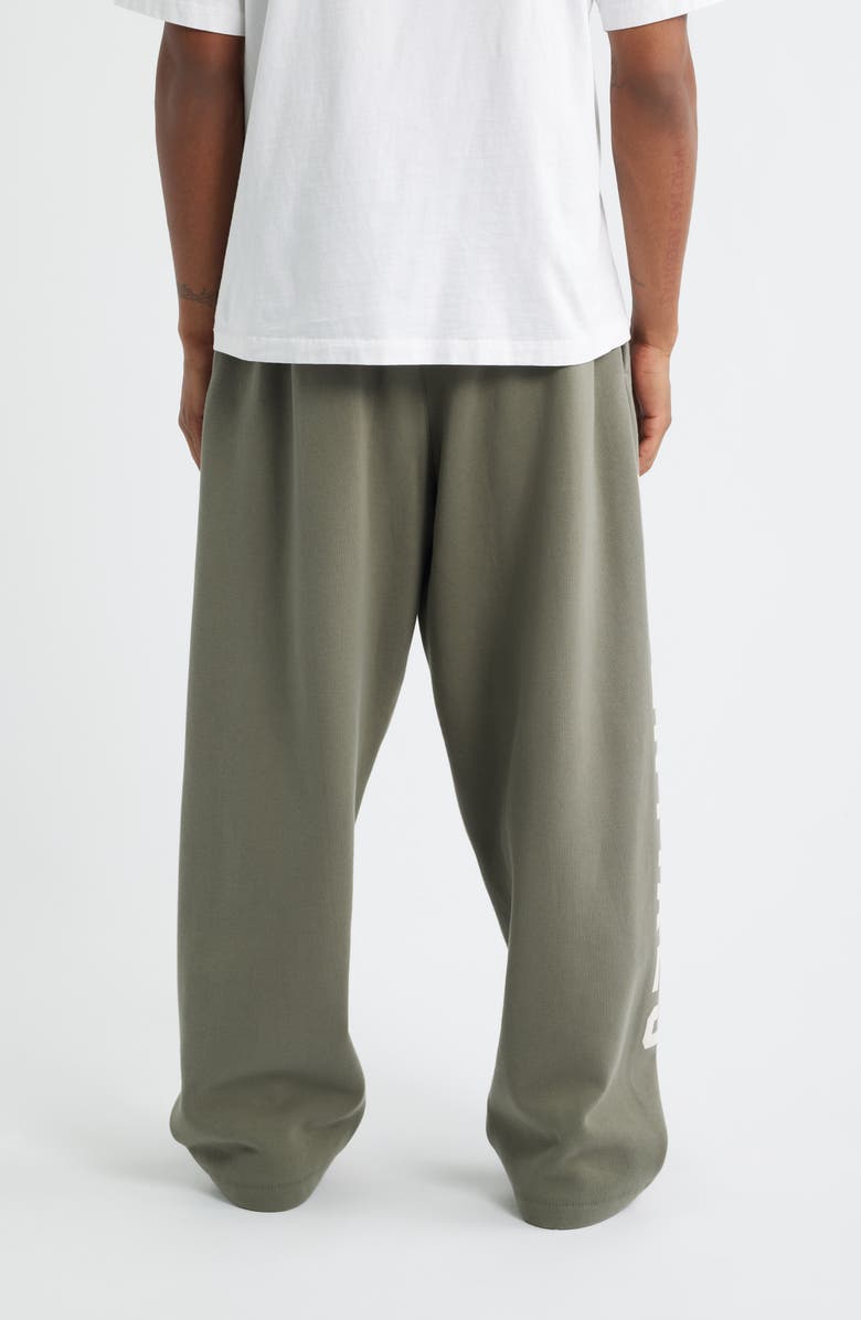 Fear of God Essentials Lounge Fleece Sweatpants, Alternate, color, Moss