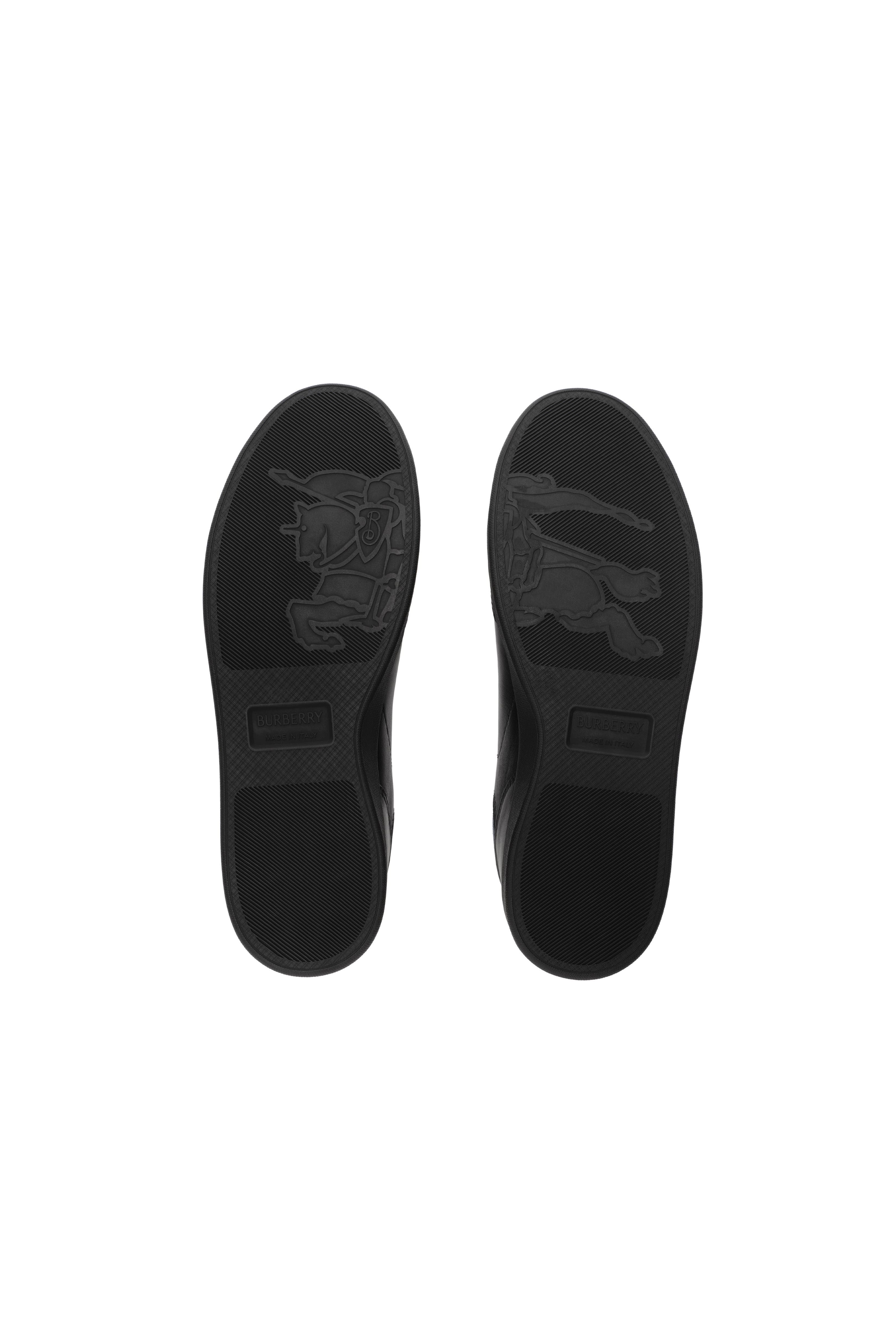 Burberry Leather Set Sneakers, Alternate, color, Black/Wave Blue