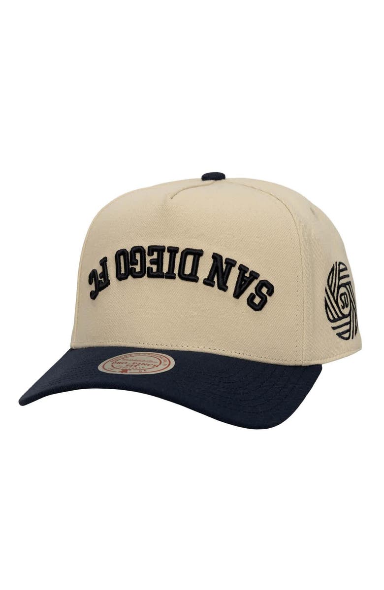 Mitchell & Ness Men's Mitchell & Ness  Cream/Navy San Diego FC Upside Down Pro Pinch Snapback Hat, Main, color, Cream