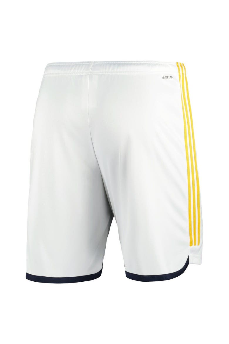 Men's adidas White Real Madrid 2023/24 Training Shorts, Alternate, color, White