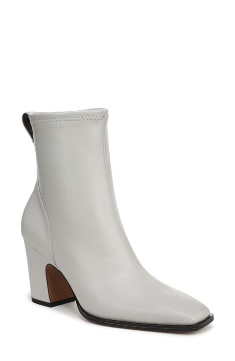 Jayton Square Toe Bootie (Women)