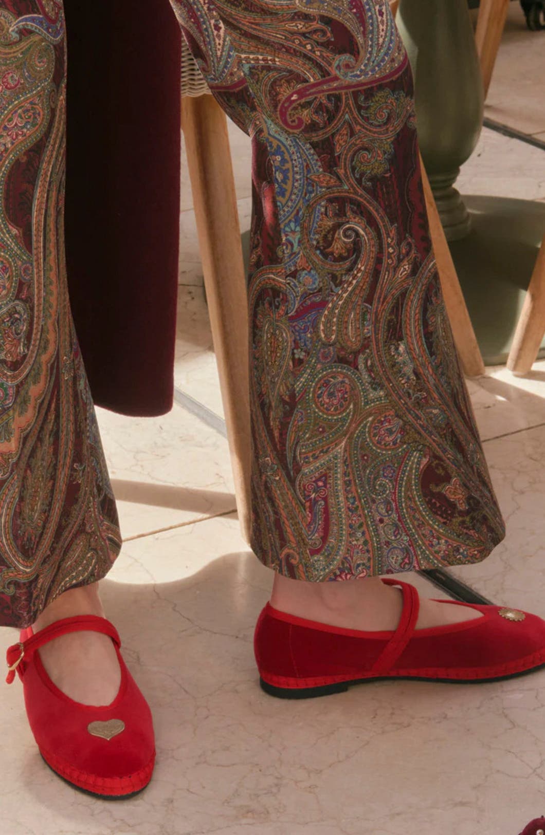 Pierre Alpine Flat, Alternate, color, RED