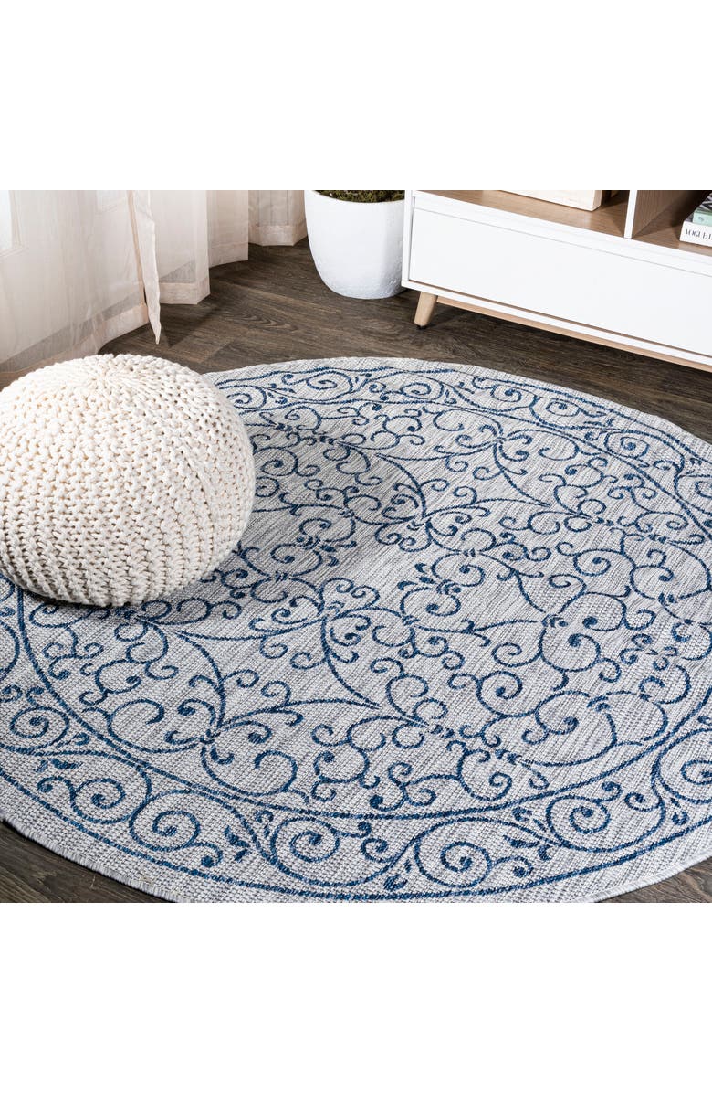 JONATHAN Y Charleston Vintage Filigree Textured Weave Indoor/Outdoor Round Area Rug, Main, color, Gray/Navy