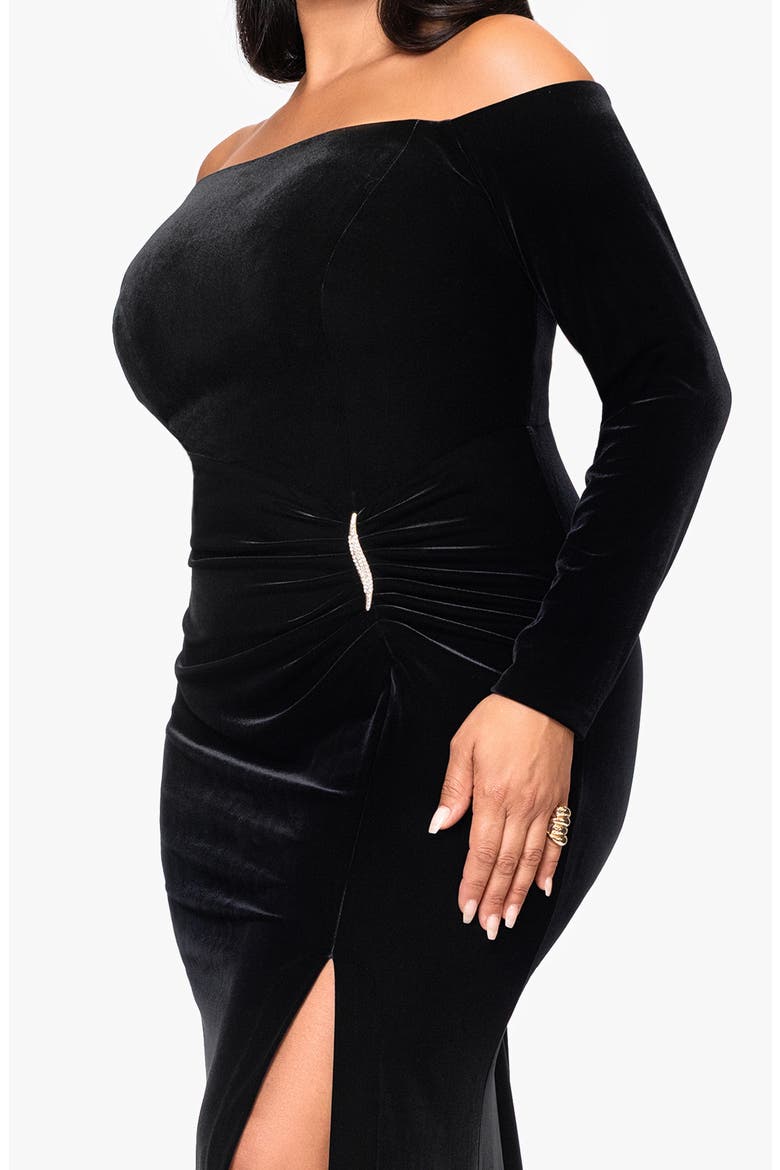 Off the Shoulder Long Sleeve Stretch Velvet Mermaid Gown, Alternate, color, BLACK