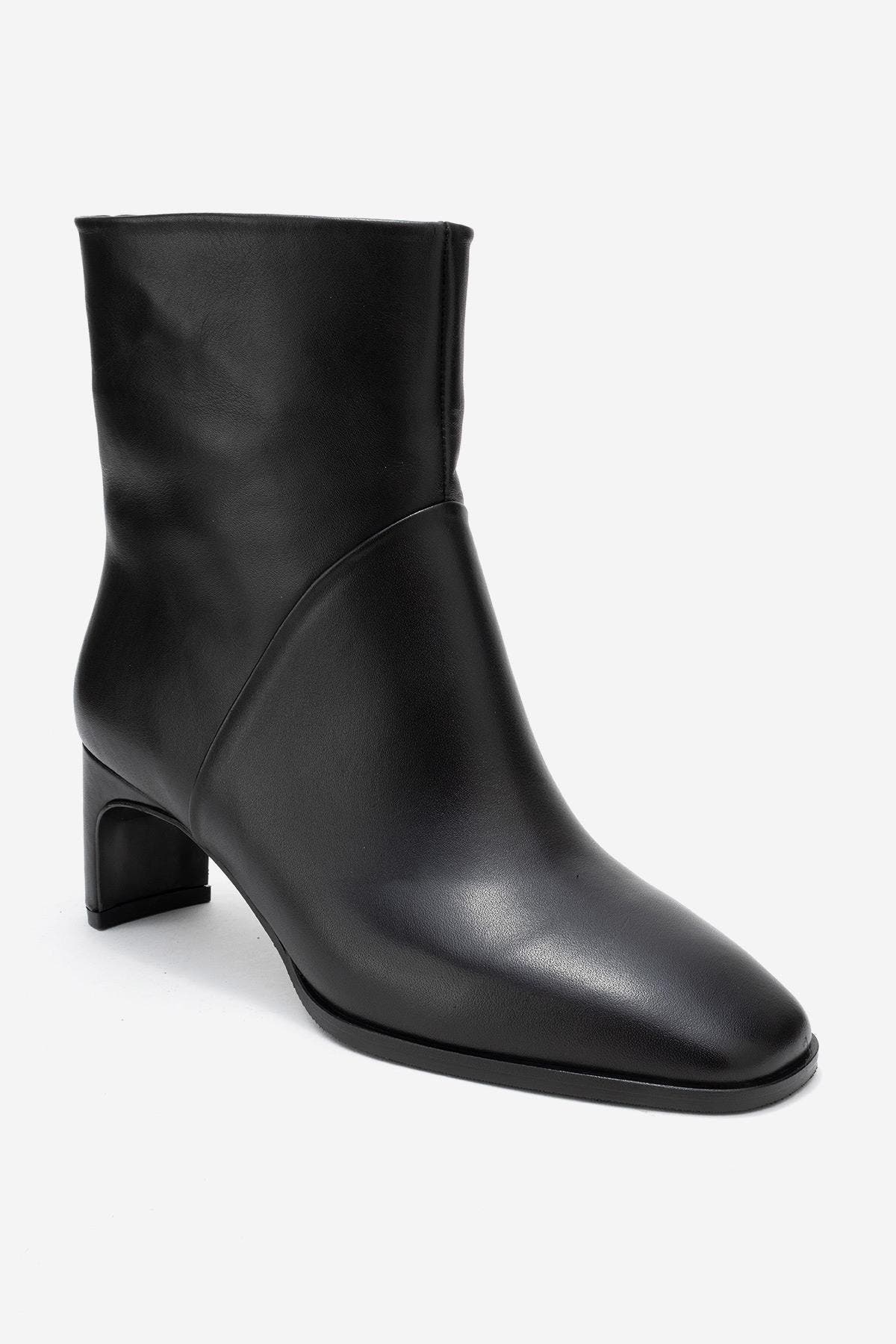 Forever & Always Shoes Nordy Leather Boot, Main, color, Black