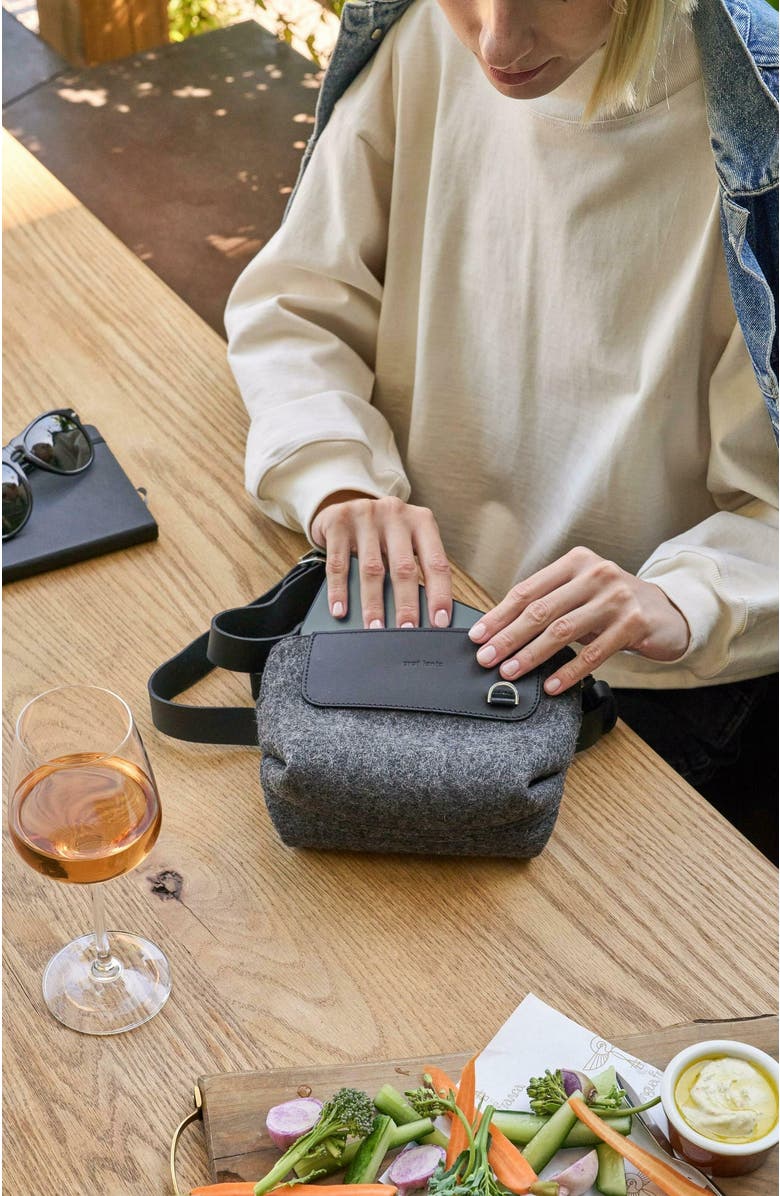 Graf Lantz Bedford Merino Wool Belt Bag, Alternate, color, Charcoal Black