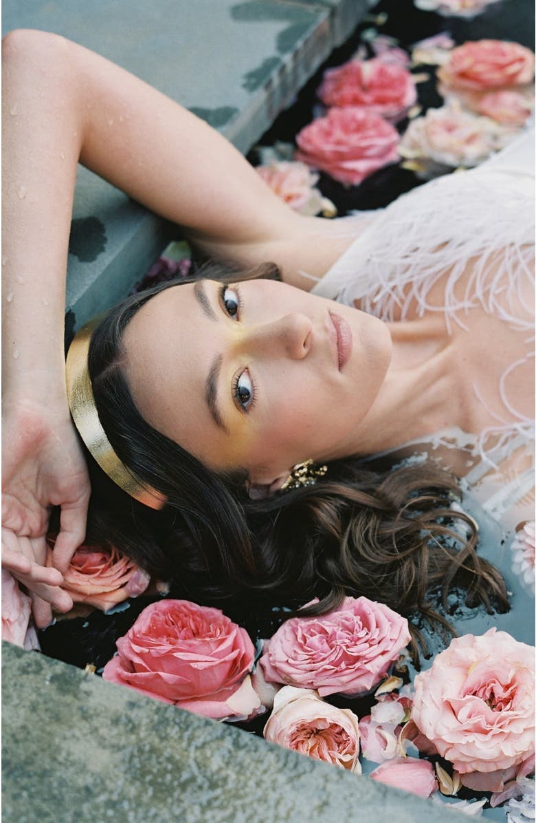 Epona Valley Wide Spun Crown, Alternate, color, Gold