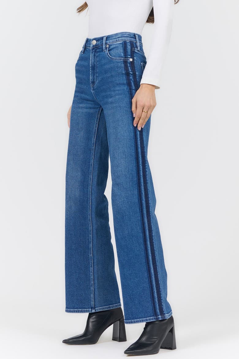 Margot Mid Rise Straight Leg Jeans, Alternate, color, Drifting