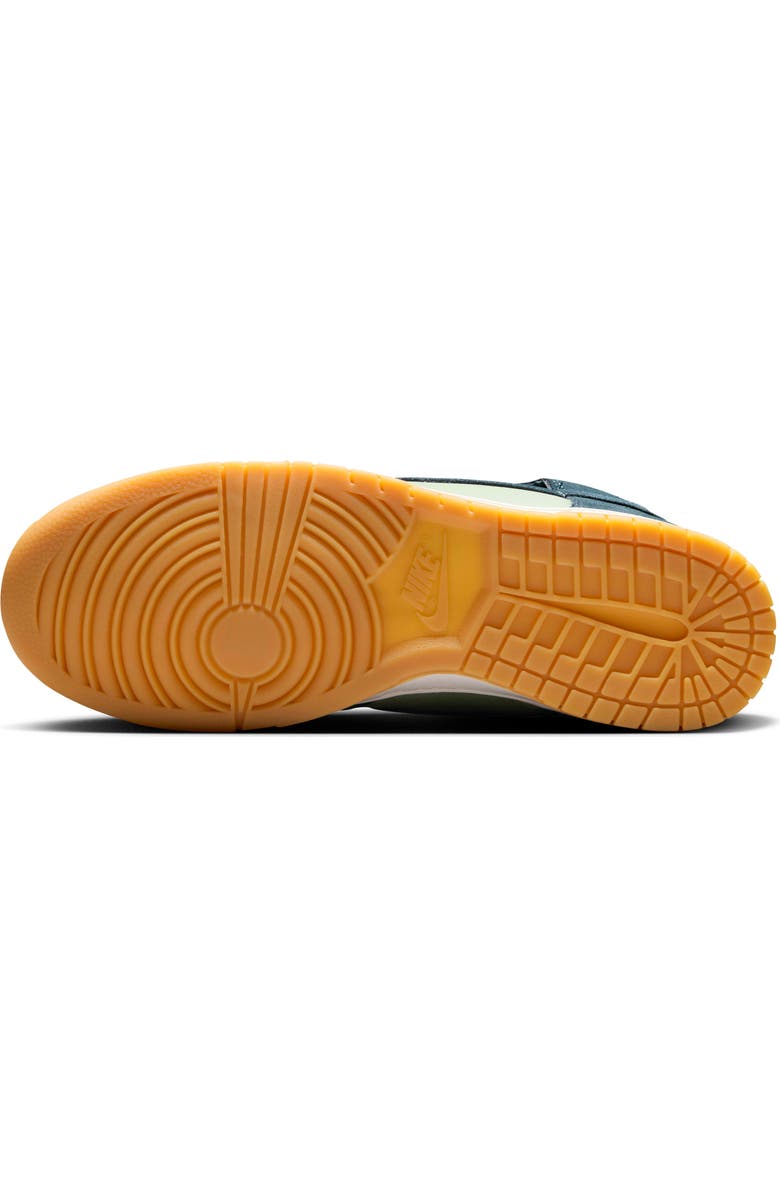 Nike Dunk Hi Retro SE Basketball Sneaker, Alternate, color,