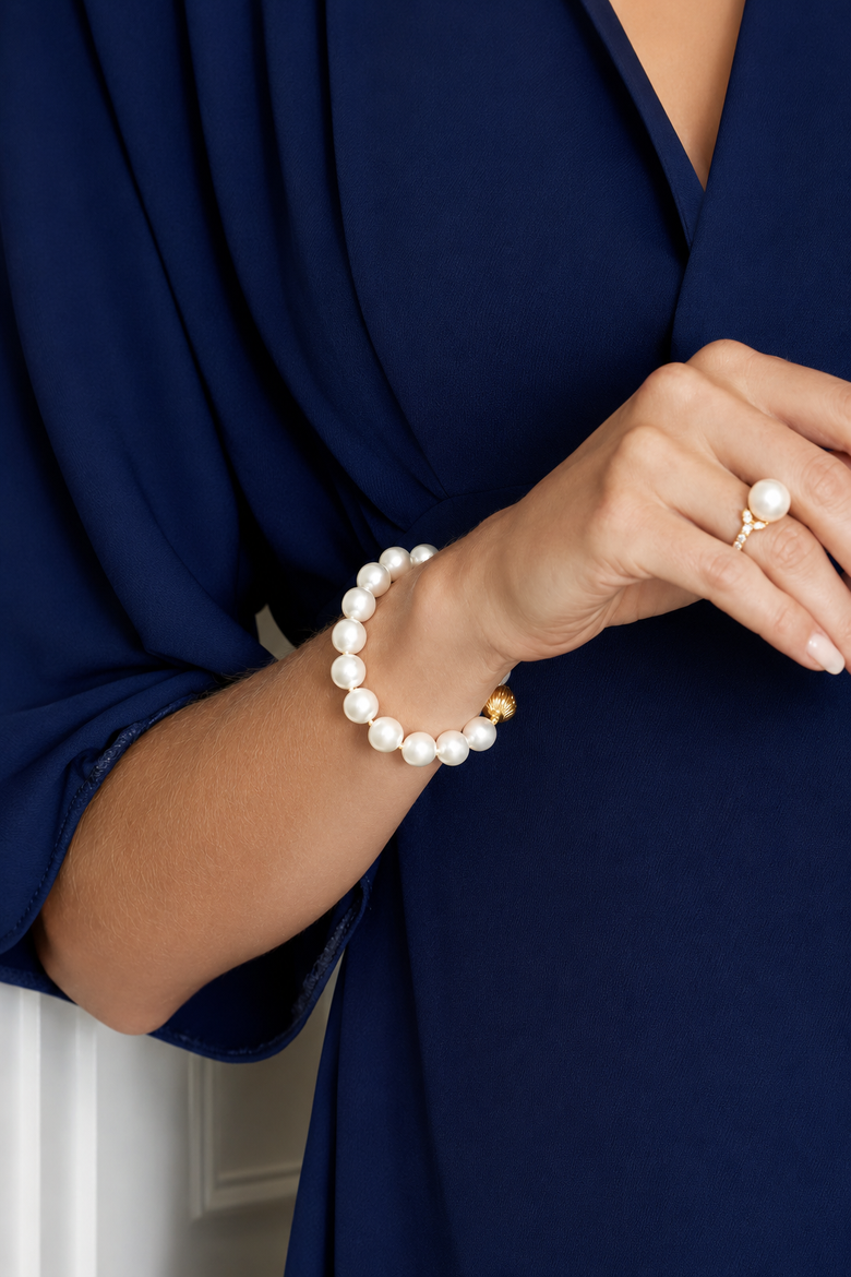 10-11mm White South Sea Pearl Bracelet - Premier AAAA Quality, Alternate, color, Yellow Gold Clasp
