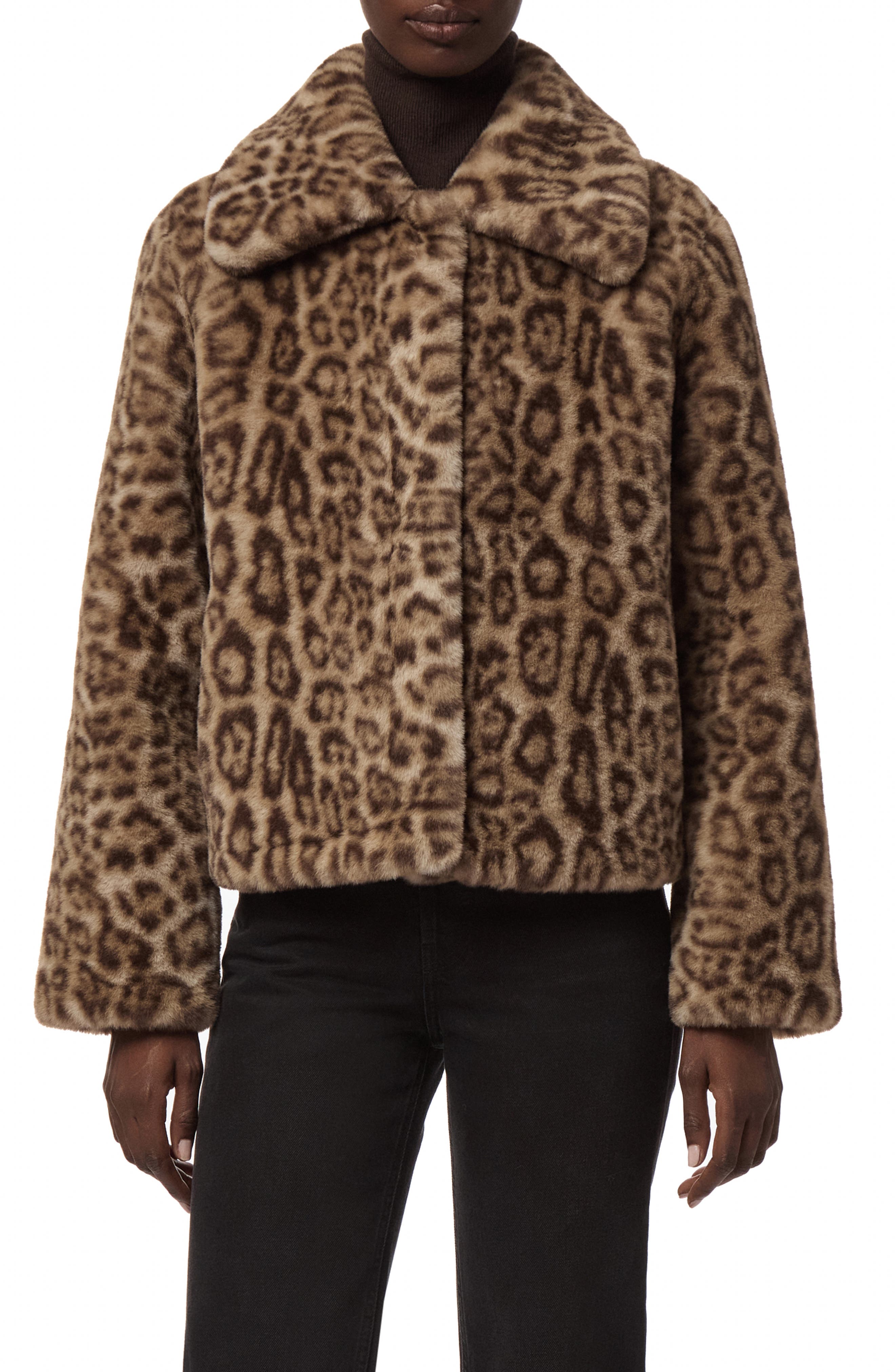 selected LIGHT LEOPARD