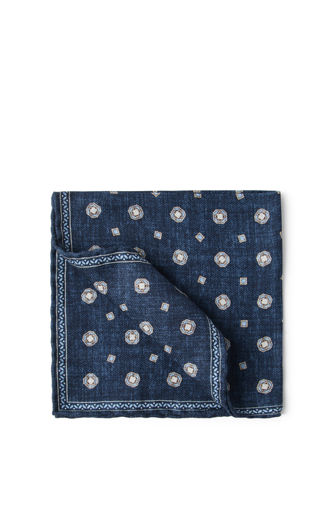 Double-face pocket square