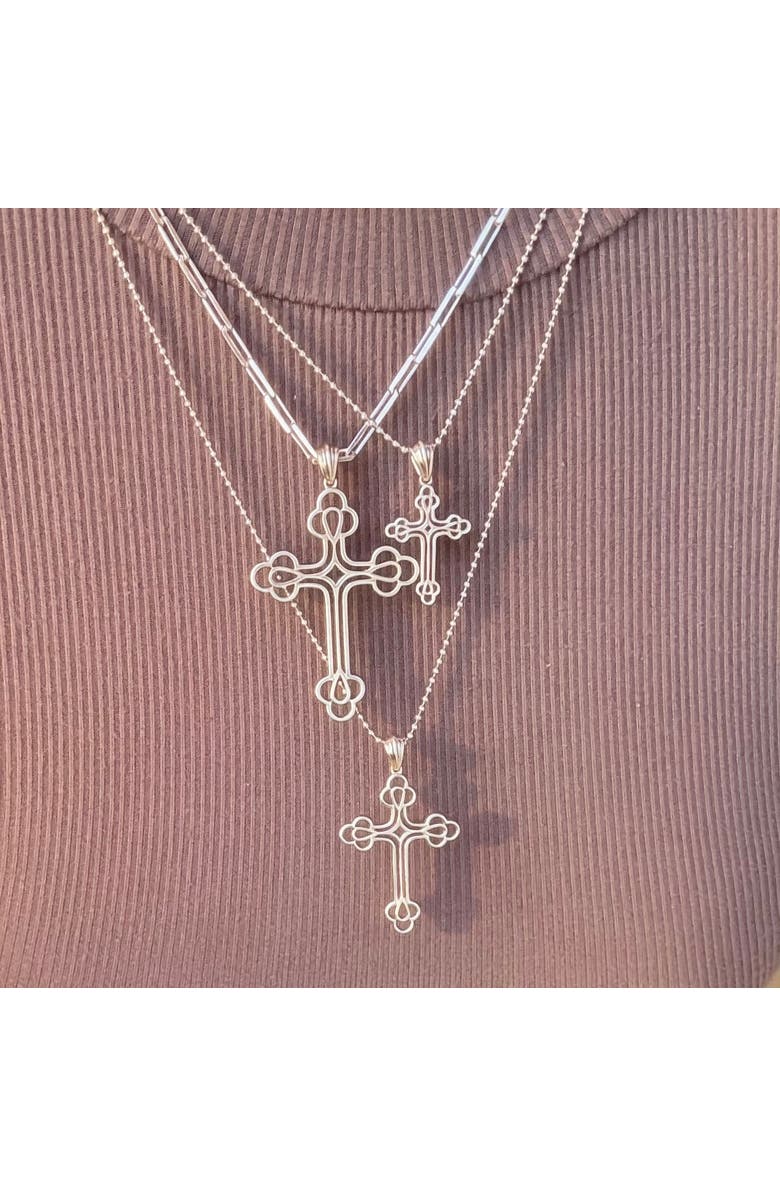 Leni James The Maxi Billie Cross Necklace, Alternate, color, Silver
