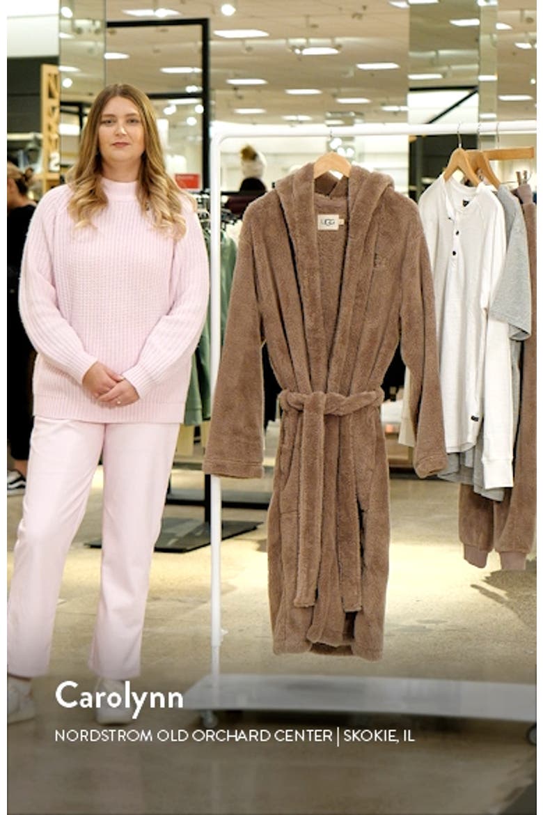 Beckett Fleece Hooded Robe video