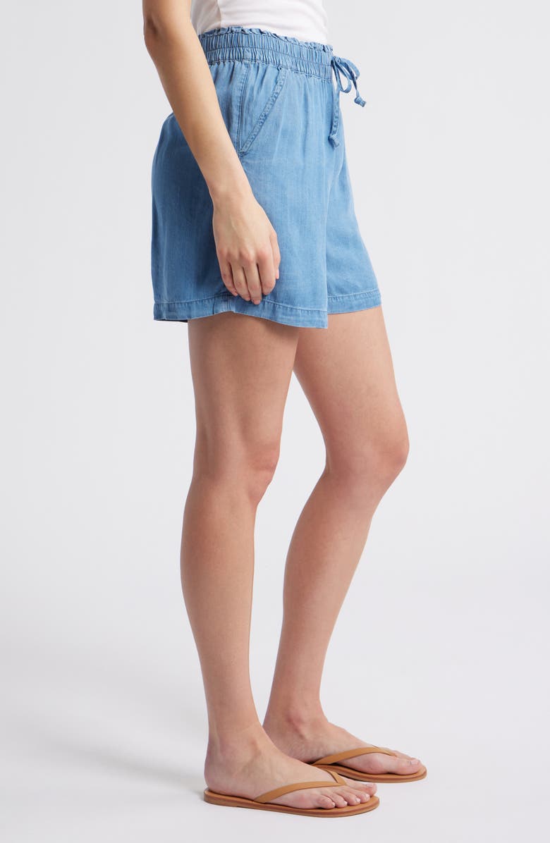 beachlunchlounge Tiney Tie Waist Chambray Shorts, Alternate, color, Blue Wash