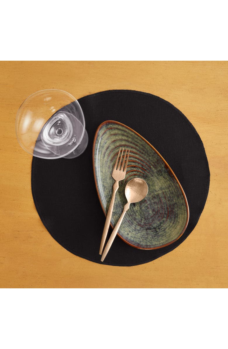 Solino Home Linen Round Placemats - Vesta, Alternate, color, Black
