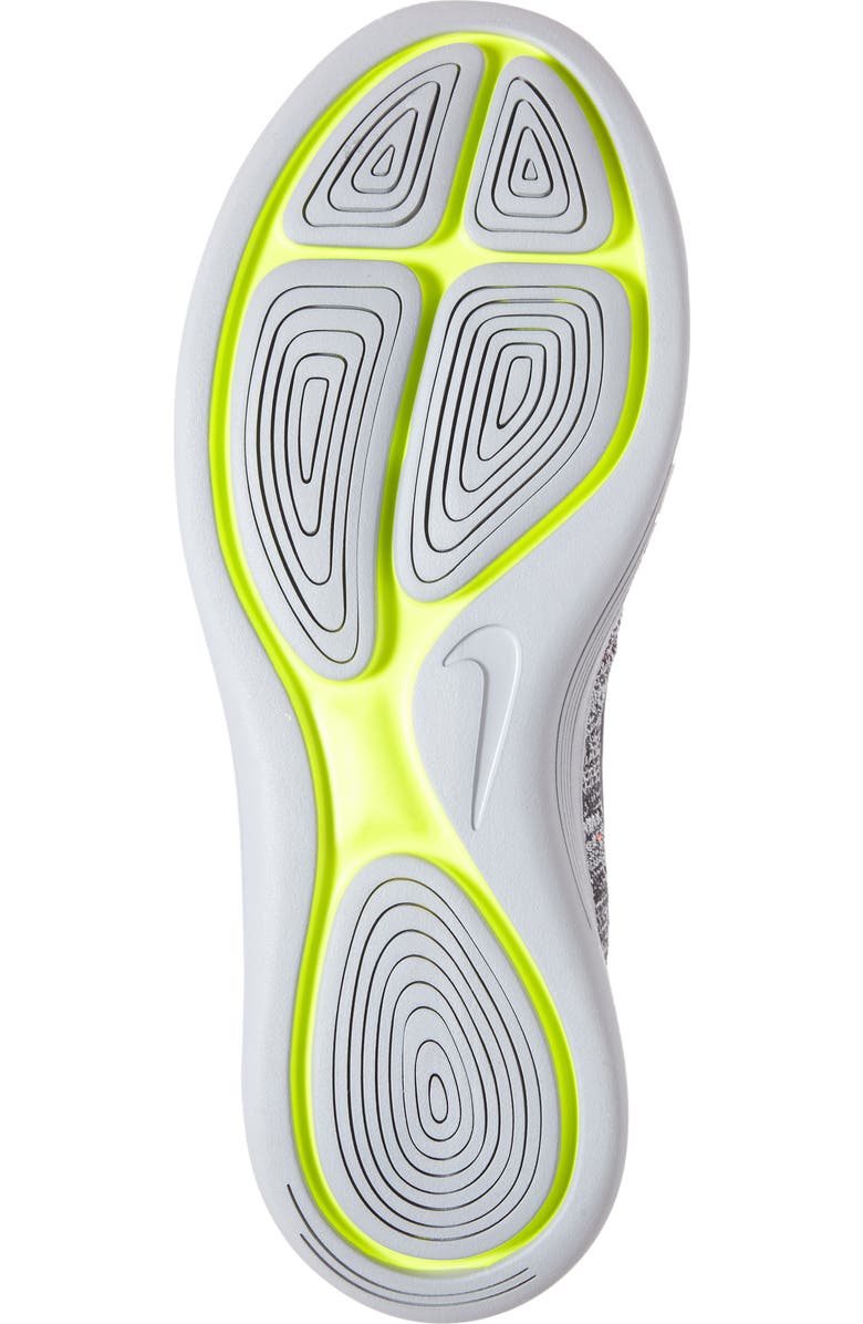 Nike 'Flyknit LunarEpic' Running Shoe, Alternate, color,