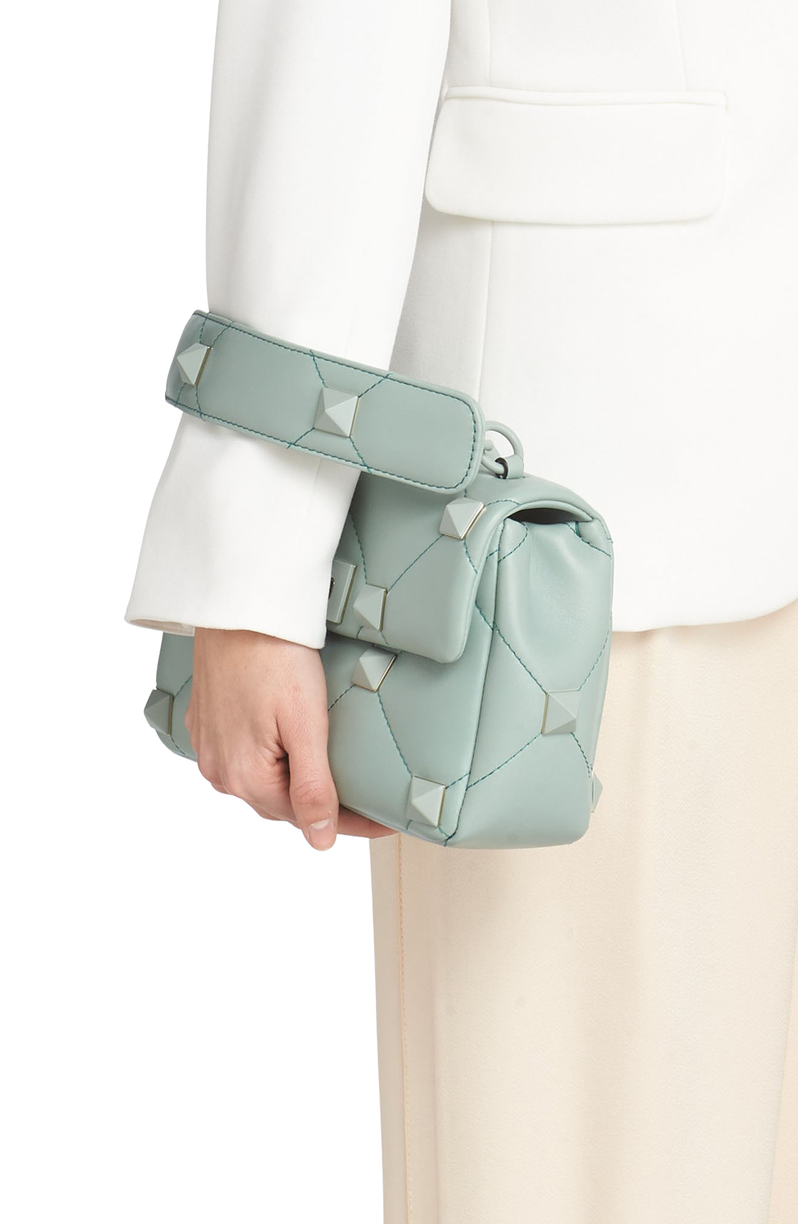 Valentino Garavani Large Roman Stud Leather Shoulder Bag, Alternate, color, 