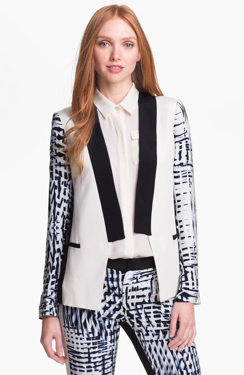 Parker , Main, color,