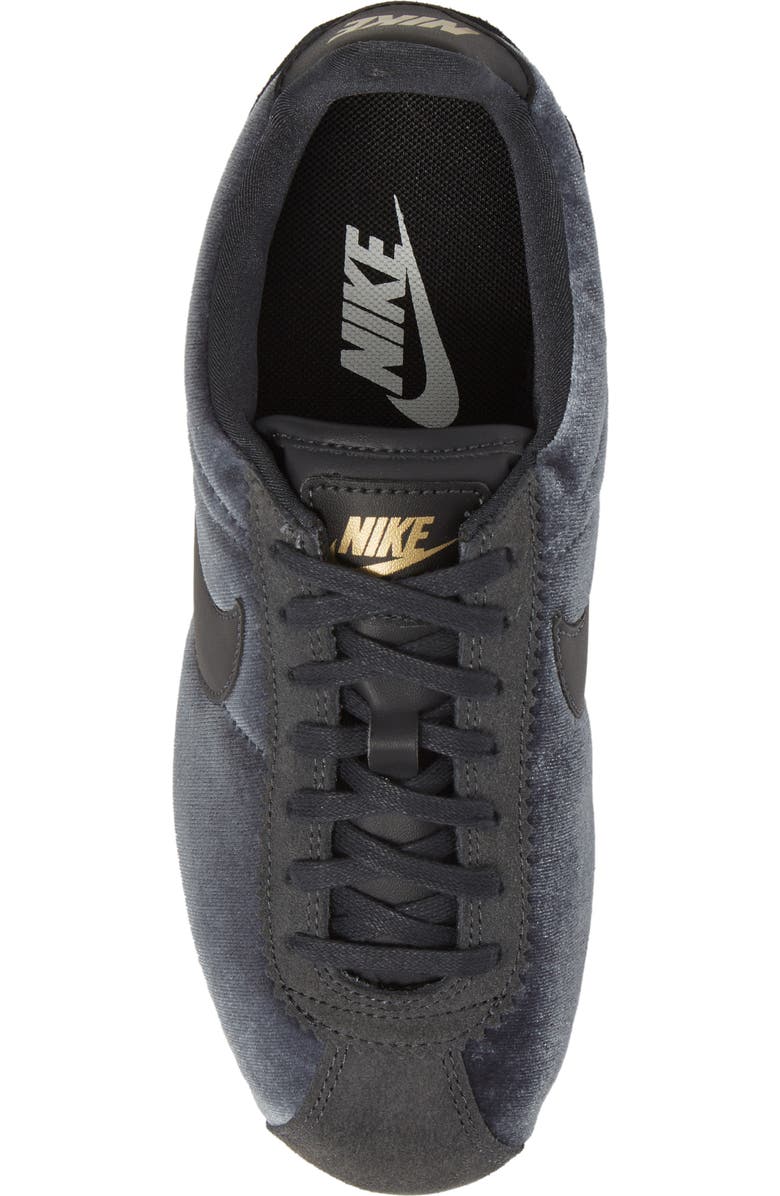 Nike Classic Cortez SE Sneaker, Alternate, color,