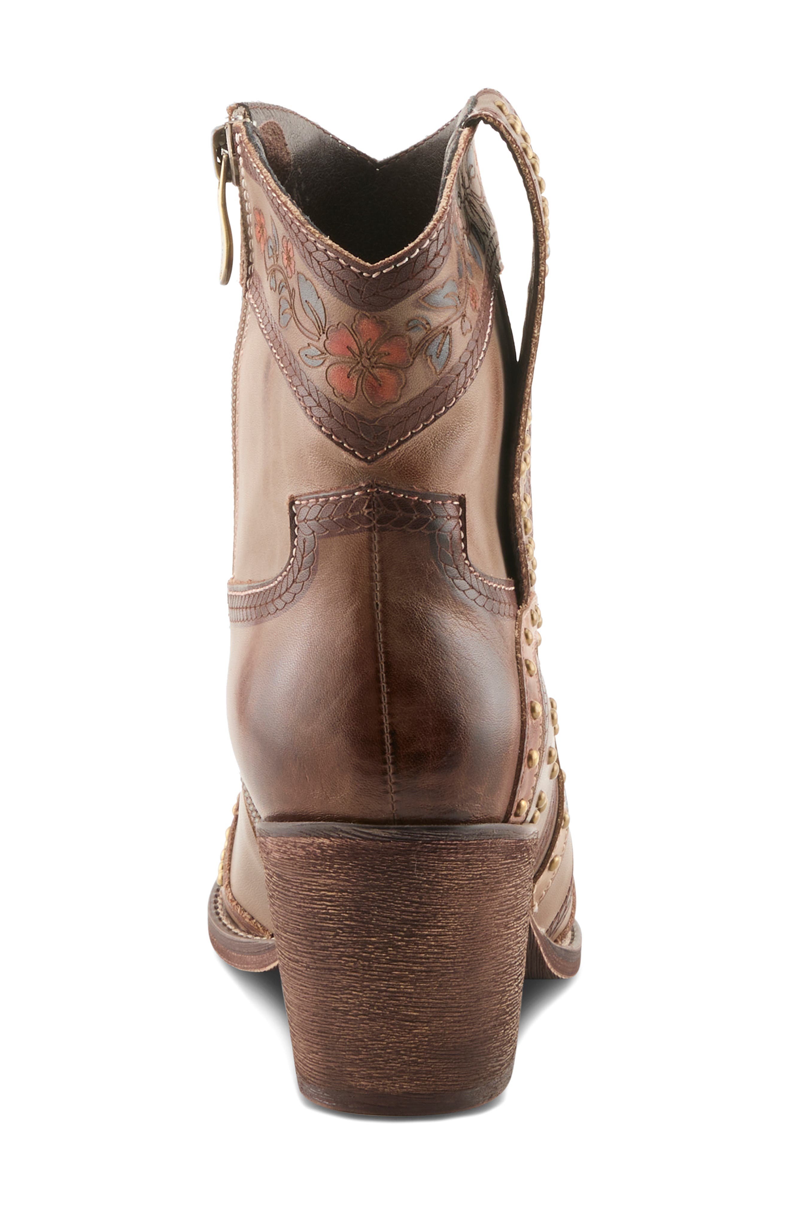 L
Artiste by Spring Step Saddleup Western Boot, Alternate, color, Grey Multi