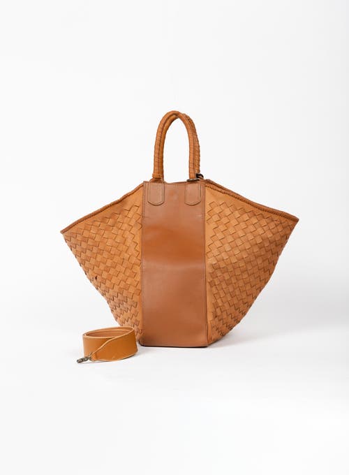 Deux Mains All Day Leather Tote In Brown