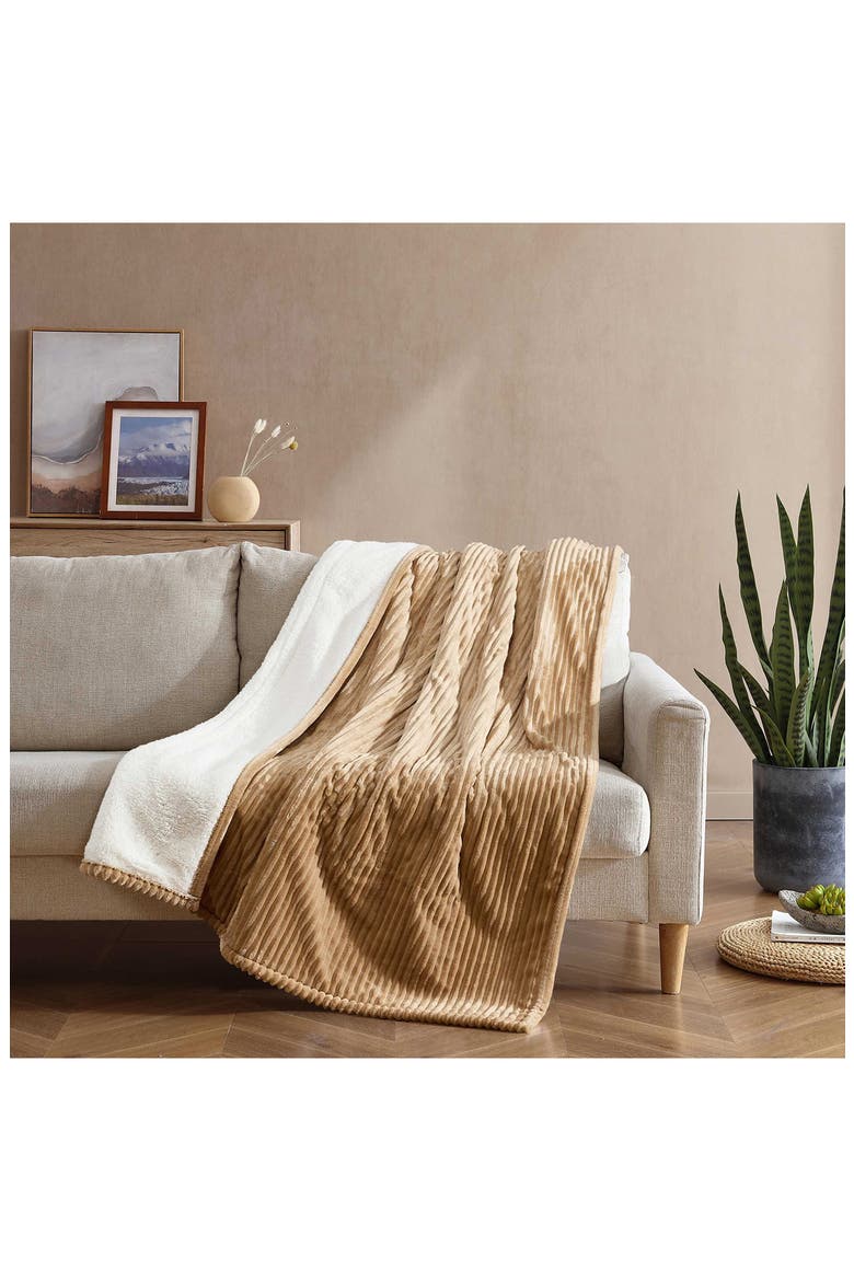 Mountain Valley Ribbed Plush Heated Blanket, Alternate, color, MEDIUM / DARK BROWN