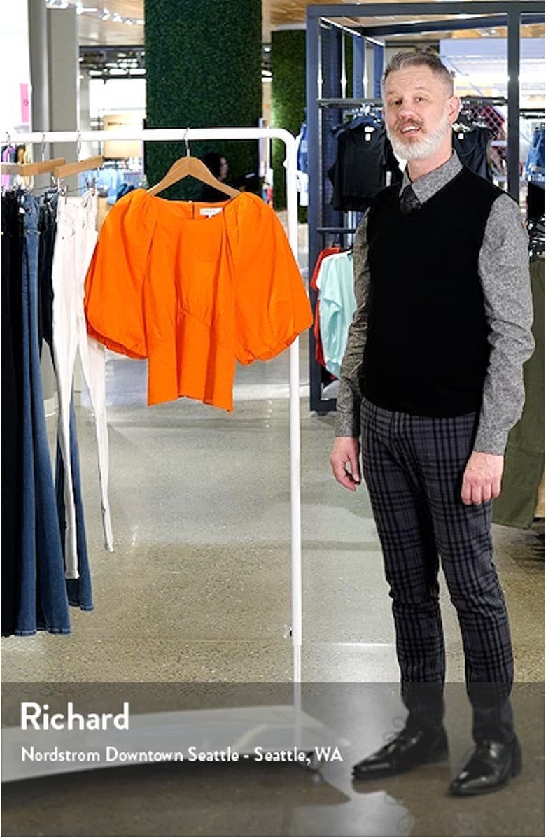 Puff Sleeve Cotton Crop Top, sales video thumbnail